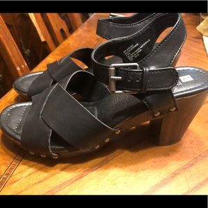 White Mountain Heels